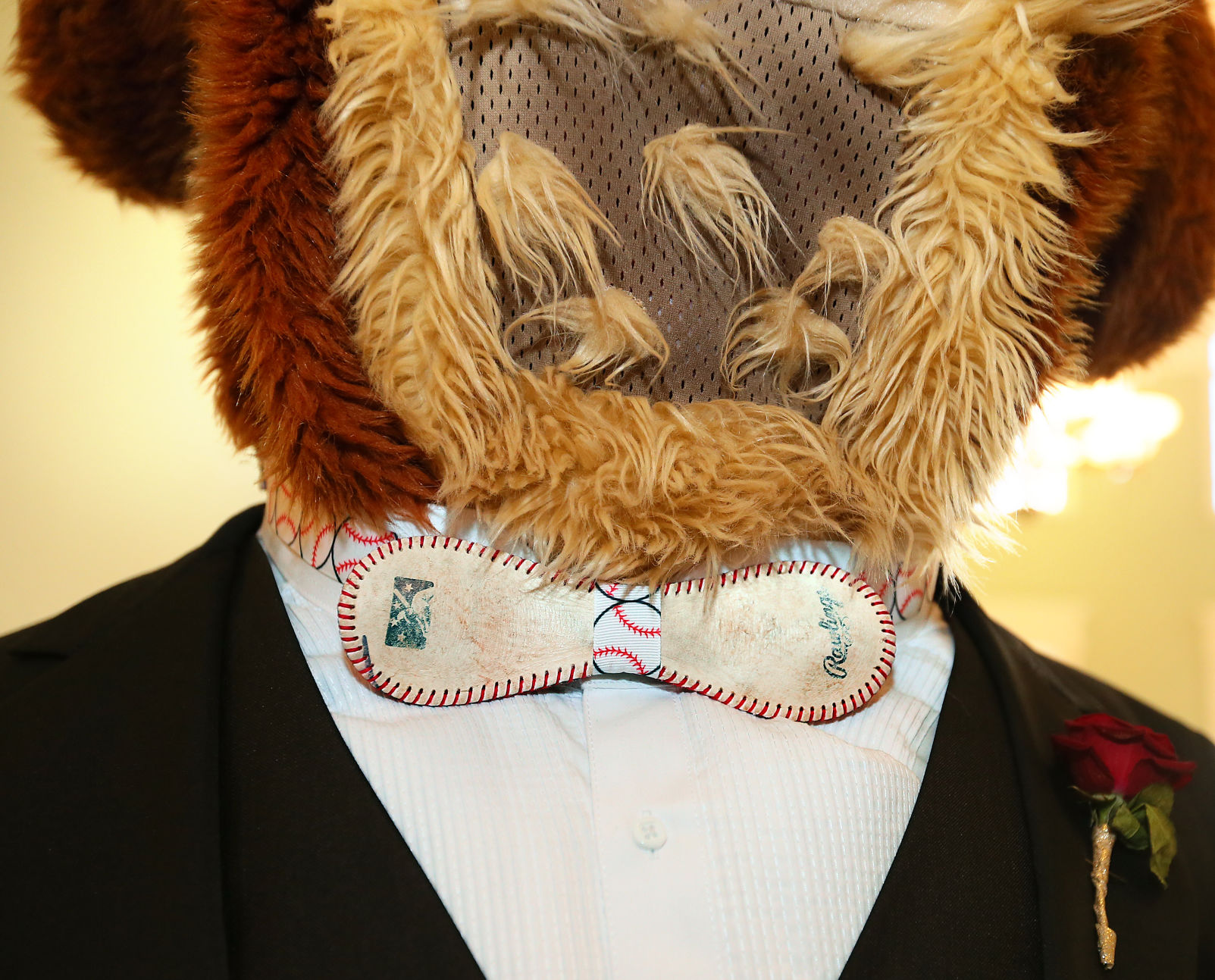 baseball tie CHARLEYS.jpg